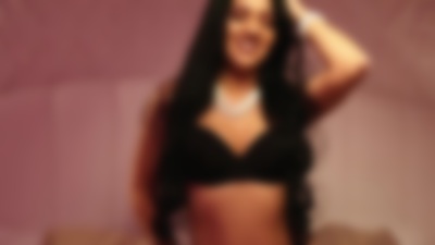 Super Busty Escort in Roseville California